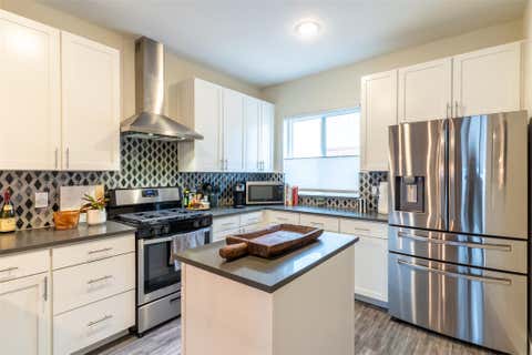 Tiny photo for 2827 Manor RD #2202, Austin, TX 78722 (MLS # 1019120)