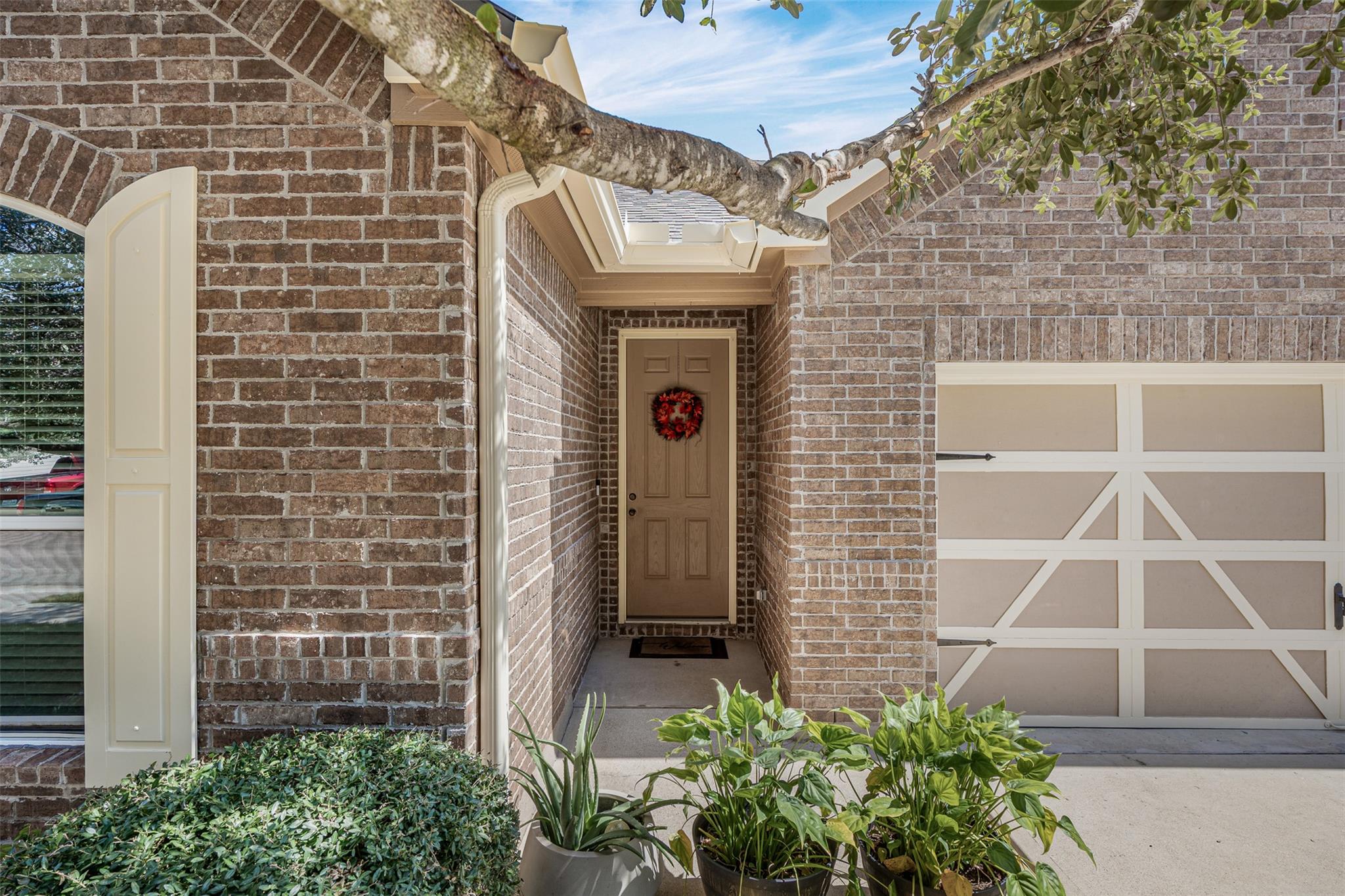 1070 Lonesome Oak DR