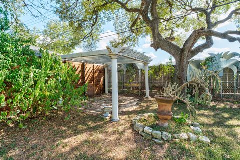 Tiny photo for 1027 E 43rd ST, Austin, TX 78751 (MLS # 1087712)