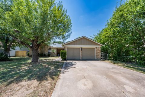 Photo of 1503 Cricket Hollow DR, Austin, TX 78758 (MLS # 1955733)