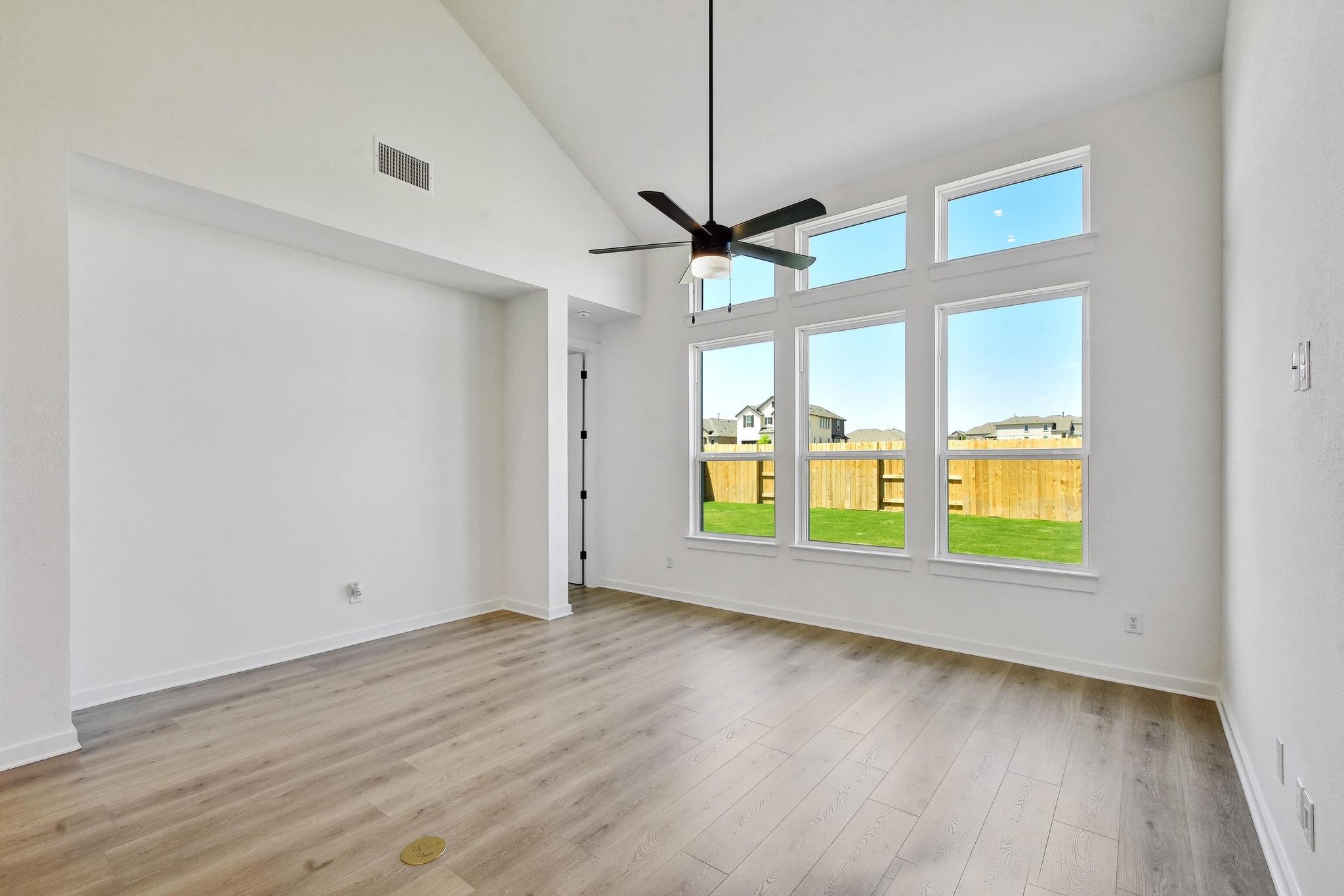 596 Biscayne Bay BND