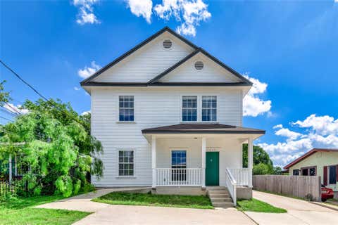 Photo of 1311 E M Franklin Ave #A, Austin, TX 78721 (MLS # 5285423)