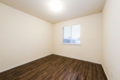 Tiny photo for 17928 Honey Locust LN, Elgin, TX 78621 (MLS # 7091852)