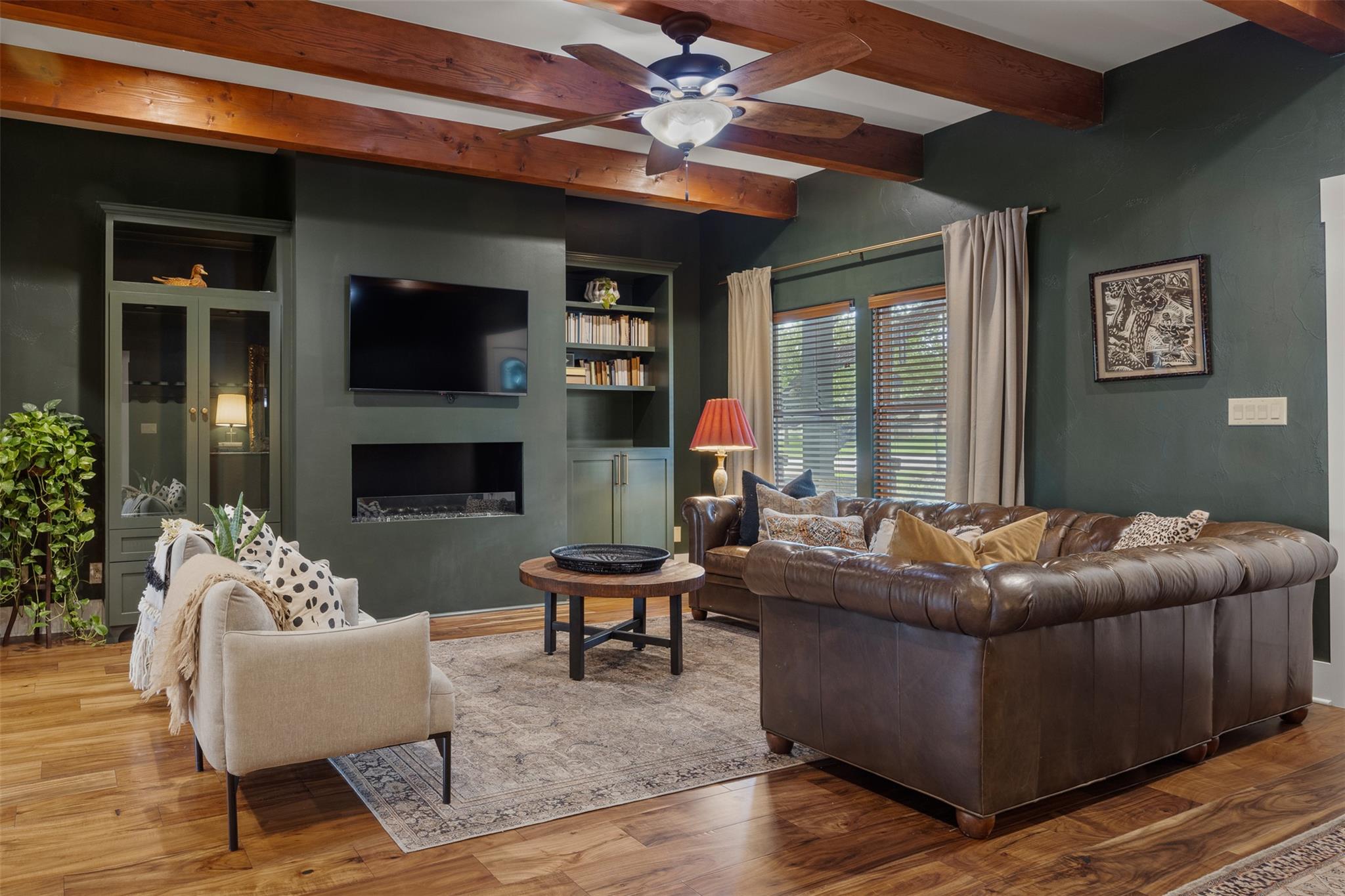 79 Saddle Rock RDG