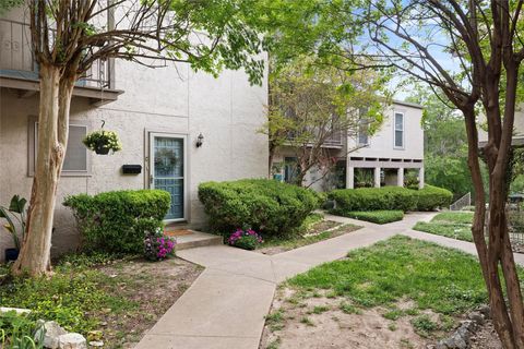 3613 Las Colinas DR C Austin TX 78731