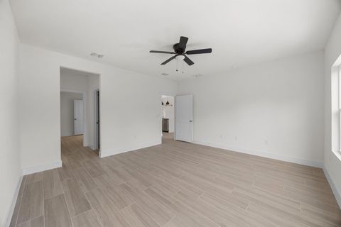 Tiny photo for 2707 Wilson Ave, Lago Vista, TX 78645 (MLS # 9744326)