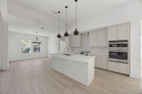 Tiny photo for 2707 Wilson Ave, Lago Vista, TX 78645 (MLS # 9744326)