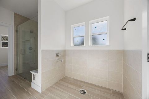 Tiny photo for 2707 Wilson Ave, Lago Vista, TX 78645 (MLS # 9744326)