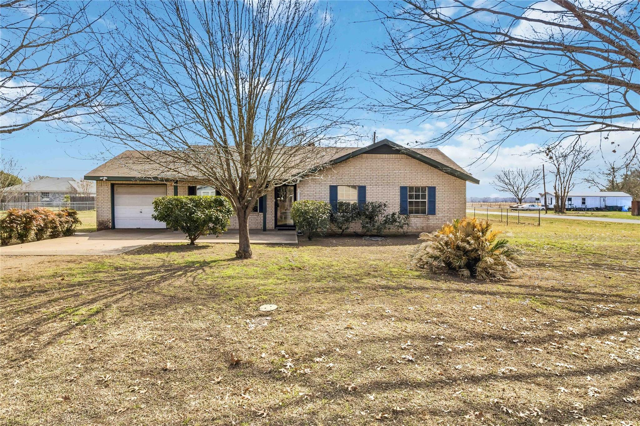 405 Lynch St, Smithville, TX, 78957