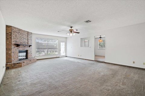 Tiny photo for 12036 Lincolnshire DR, Austin, TX 78758 (MLS # 4774762)