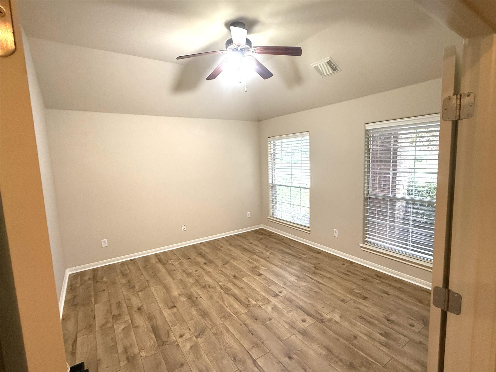 608 Pebblestone Walk DR