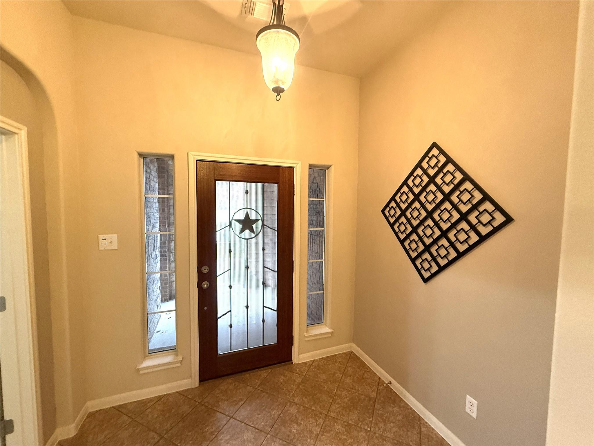 608 Pebblestone Walk DR