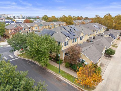 Tiny photo for 2001 Zach Scott ST, Austin, TX 78723 (MLS # 9887146)