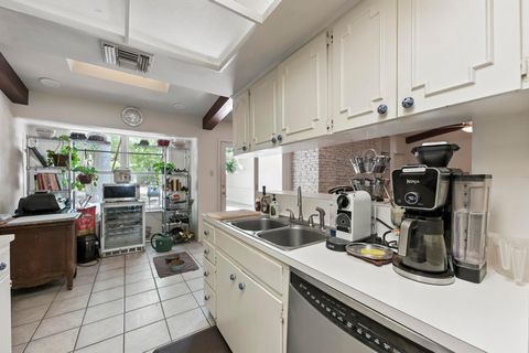 Tiny photo for 3916 Knollwood DR, Austin, TX 78731 (MLS # 3151606)