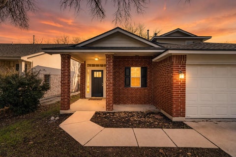 Photo of 11116 Jim Thorpe LN, Austin, TX 78748 (MLS # 5189338)
