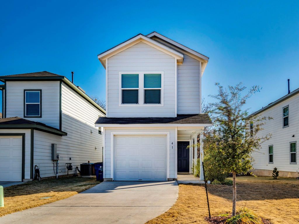 Photo of 41 Trinity CIR, Lockhart, TX 78644 (MLS # 7267040)