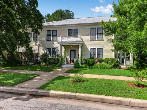 Photo of 200 W 40th ST, Austin, TX 78751 (MLS # 6185333)