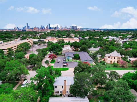 Tiny photo for 200 W 40th ST, Austin, TX 78751 (MLS # 6185333)
