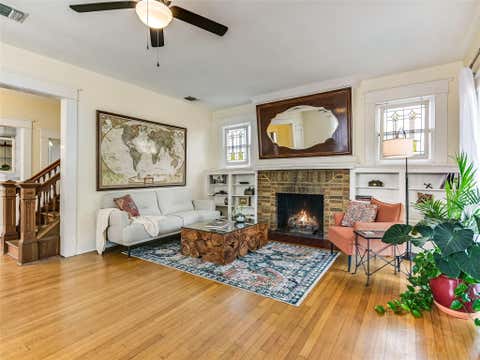 Tiny photo for 200 W 40th ST, Austin, TX 78751 (MLS # 6185333)