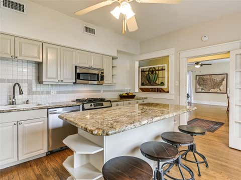 Tiny photo for 200 W 40th ST, Austin, TX 78751 (MLS # 6185333)