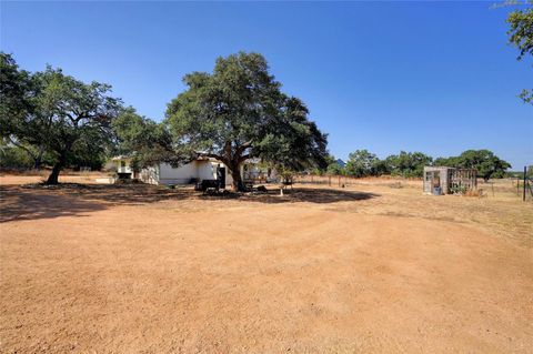 A home in Blanco