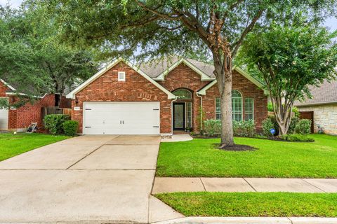 Photo of 6409 Salcon Cliff DR, Austin, TX 78749 (MLS # 6534977)