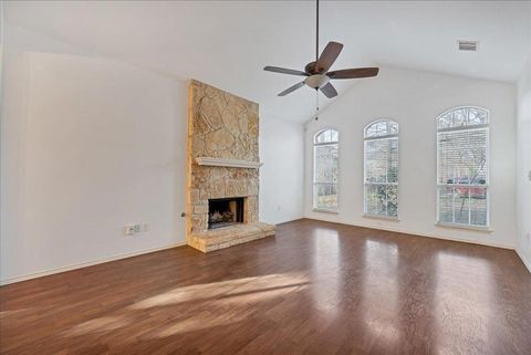Photo of 4600 Rivka CV, Austin, TX 78741 (MLS # 2935553)