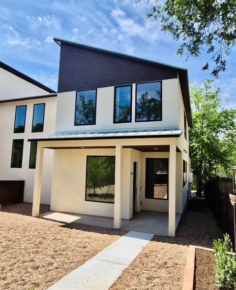 Photo of 4324 Airport BLVD #A, Austin, TX 78722 (MLS # 2385625)