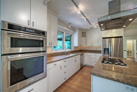 Tiny photo for 7 Inwood CIR, Austin, TX 78746 (MLS # 8067642)