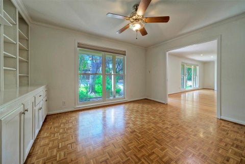 Tiny photo for 7 Inwood CIR, Austin, TX 78746 (MLS # 8067642)