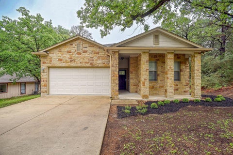 Photo of 105 S Kaupo DR, Bastrop, TX 78602 (MLS # 9132663)