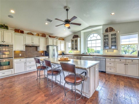 Photo of 115 Hill LOOP, Spicewood, TX 78669 (MLS # 8294247)