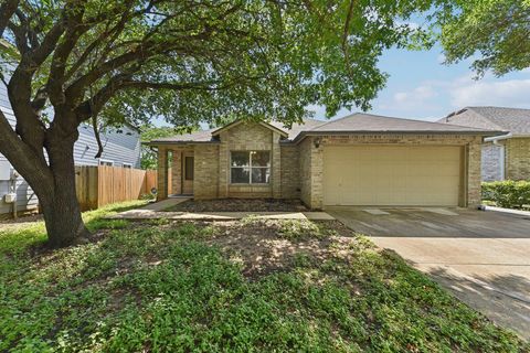 1208 Water Spaniel WAY Round Rock TX 78664