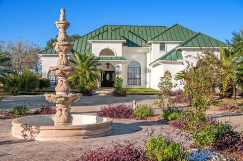 Photo of 968 Tate RD, Victoria, TX 77904 (MLS # 8156482)