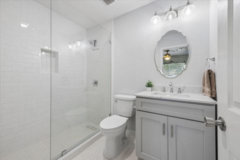 Photo of 304 E 33rd ST #4, Austin, TX 78705 (MLS # 6535844)
