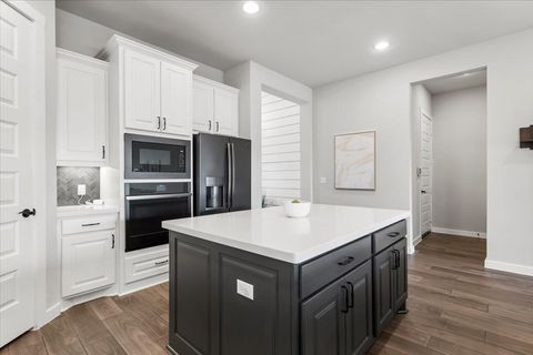 Tiny photo for 8309 SPIRE VW, Austin, TX 78744 (MLS # 9094497)