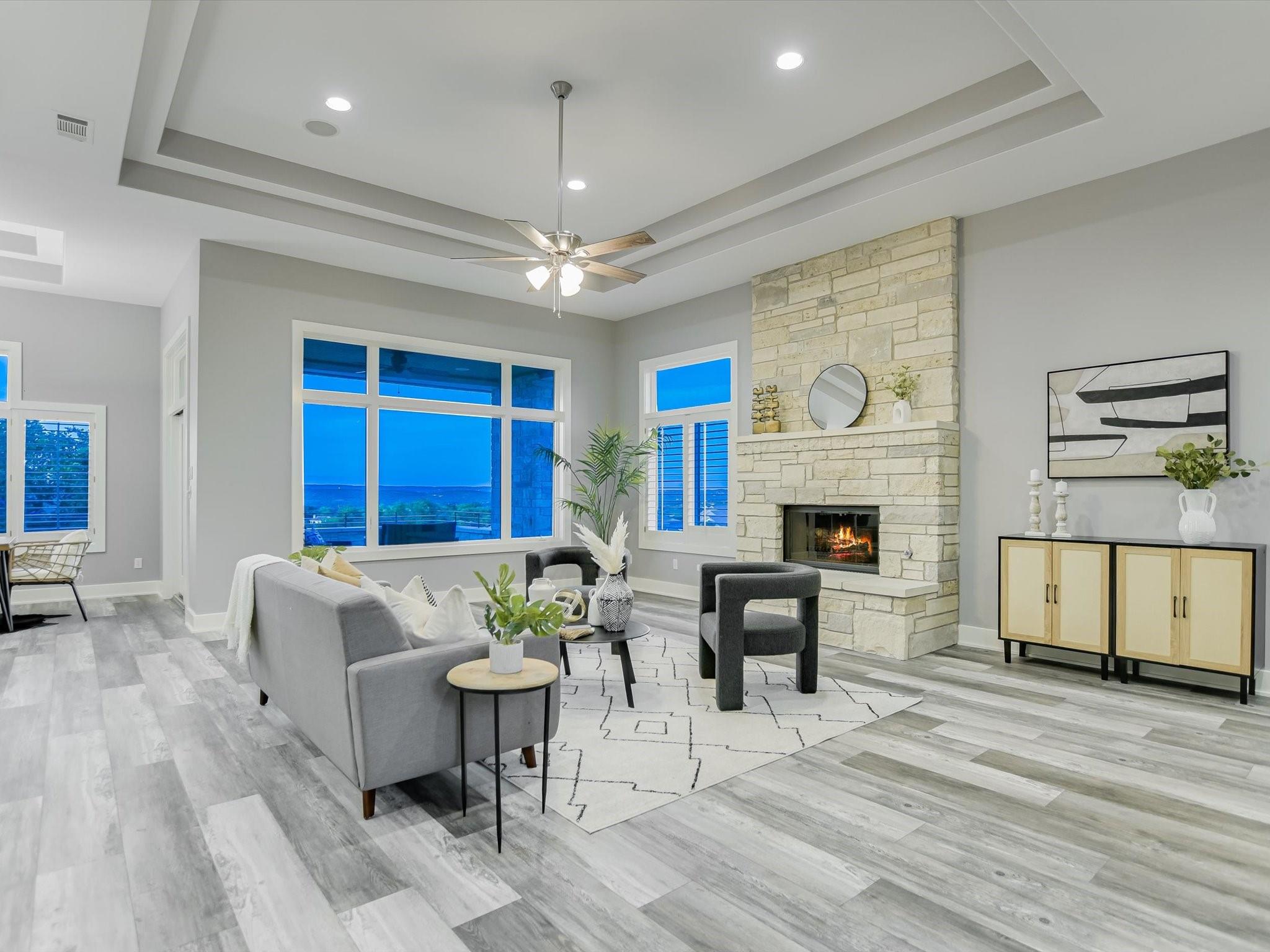 Spicewood, Texas 78669, United States, 3 Bedrooms Bedrooms, ,3 BathroomsBathrooms,Residential,Pending,52466
