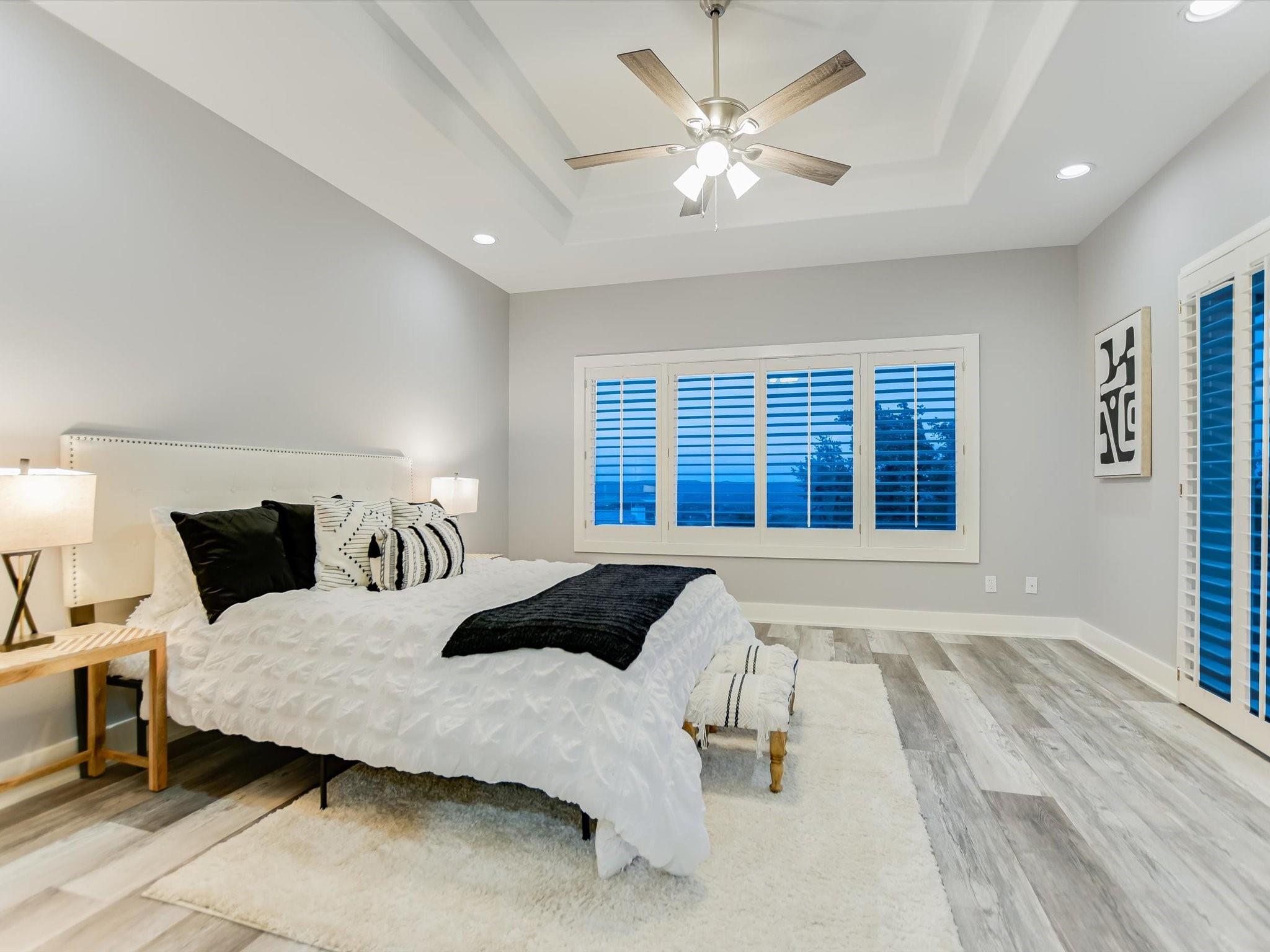 Spicewood, Texas 78669, United States, 3 Bedrooms Bedrooms, ,3 BathroomsBathrooms,Residential,Pending,52466