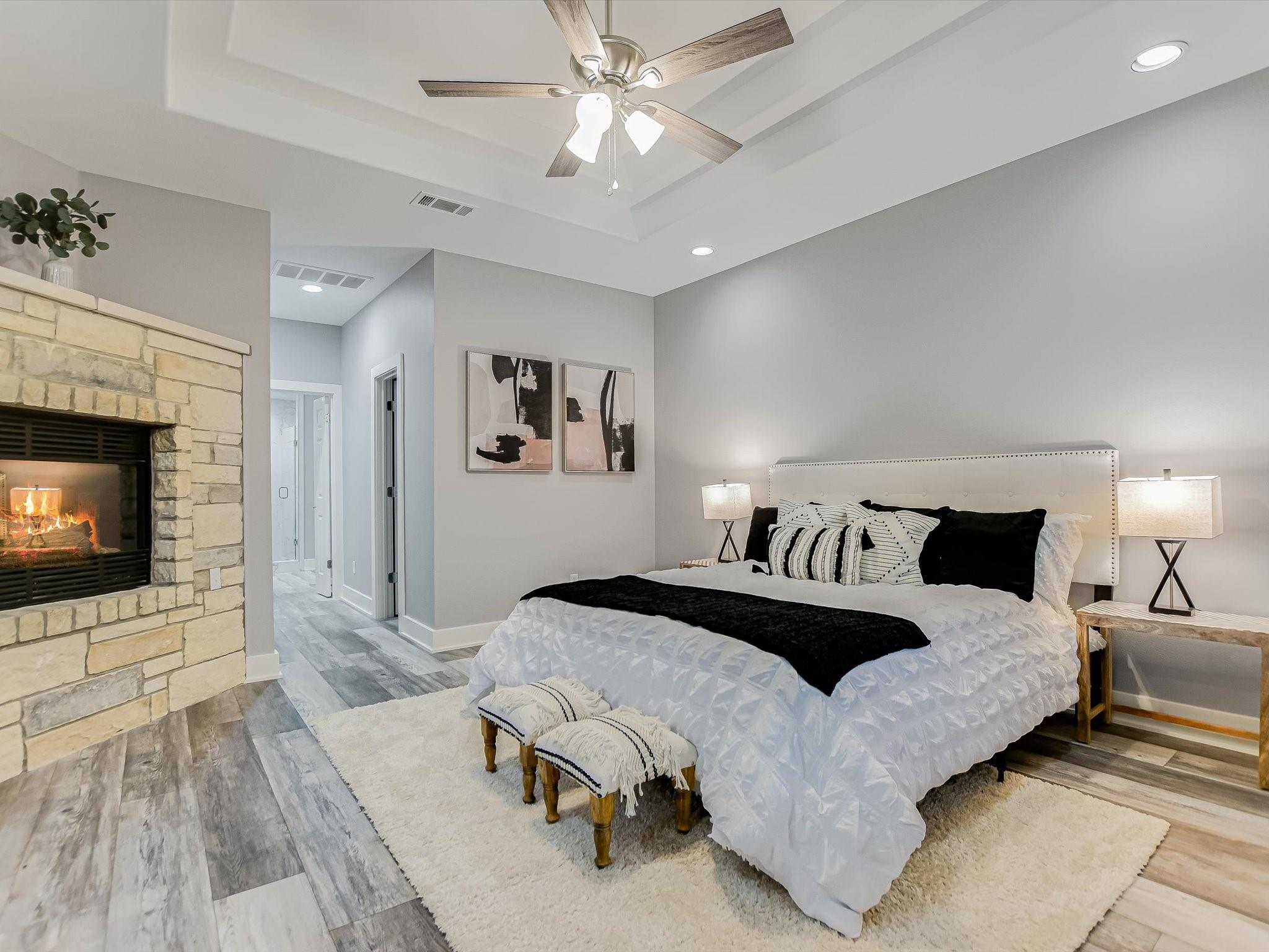 Spicewood, Texas 78669, United States, 3 Bedrooms Bedrooms, ,3 BathroomsBathrooms,Residential,Pending,52466