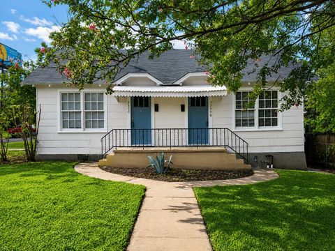 Photo of 3300 Robinson Ave #B, Austin, TX 78722 (MLS # 5556213)