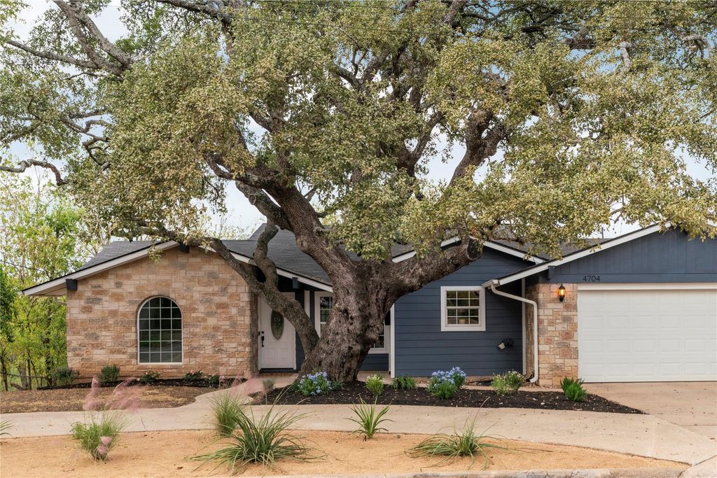 Photo for 4704 Roundup TRL, Austin, TX 78745 (MLS # 5263873)