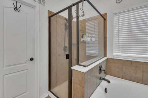 Tiny photo for 14613 Lake Victor DR, Pflugerville, TX 78660 (MLS # 2695688)