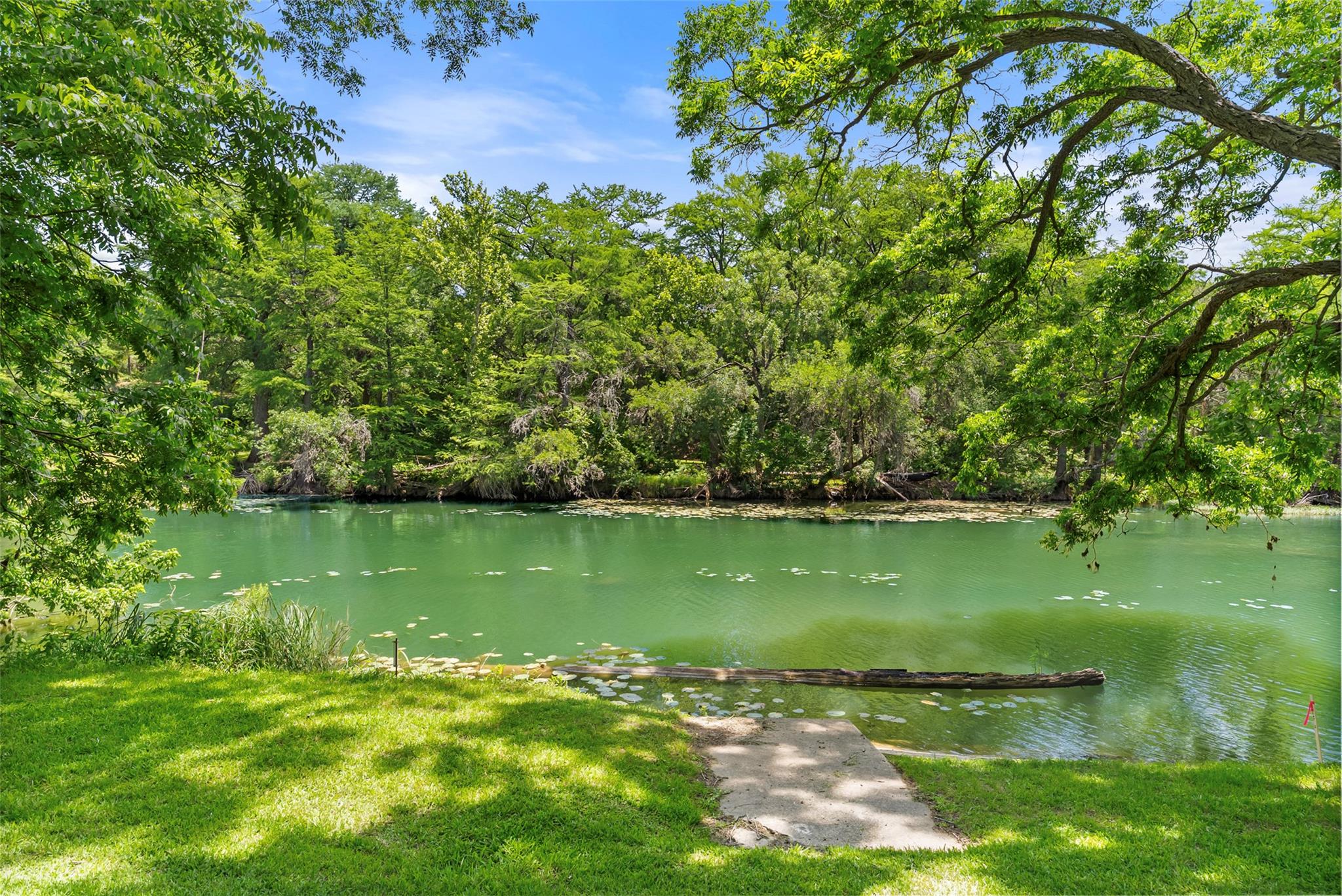 1242 Ervendberg Ave Lot 2