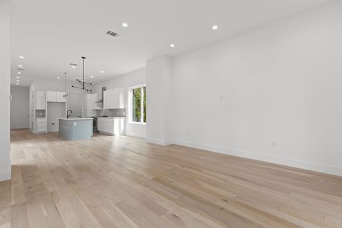 Tiny photo for 1702 Hartford RD, Austin, TX 78703 (MLS # 4272432)