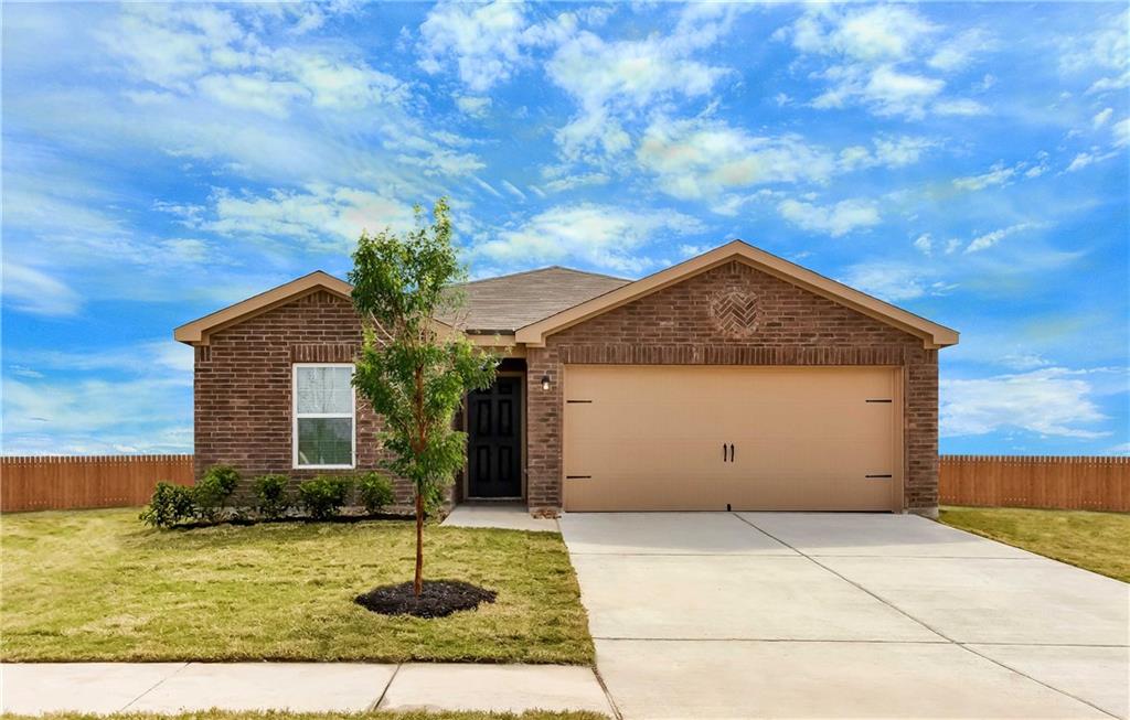 Photo 1 of 11 — 140 Proclamation Ave, Liberty Hill, TX 78642