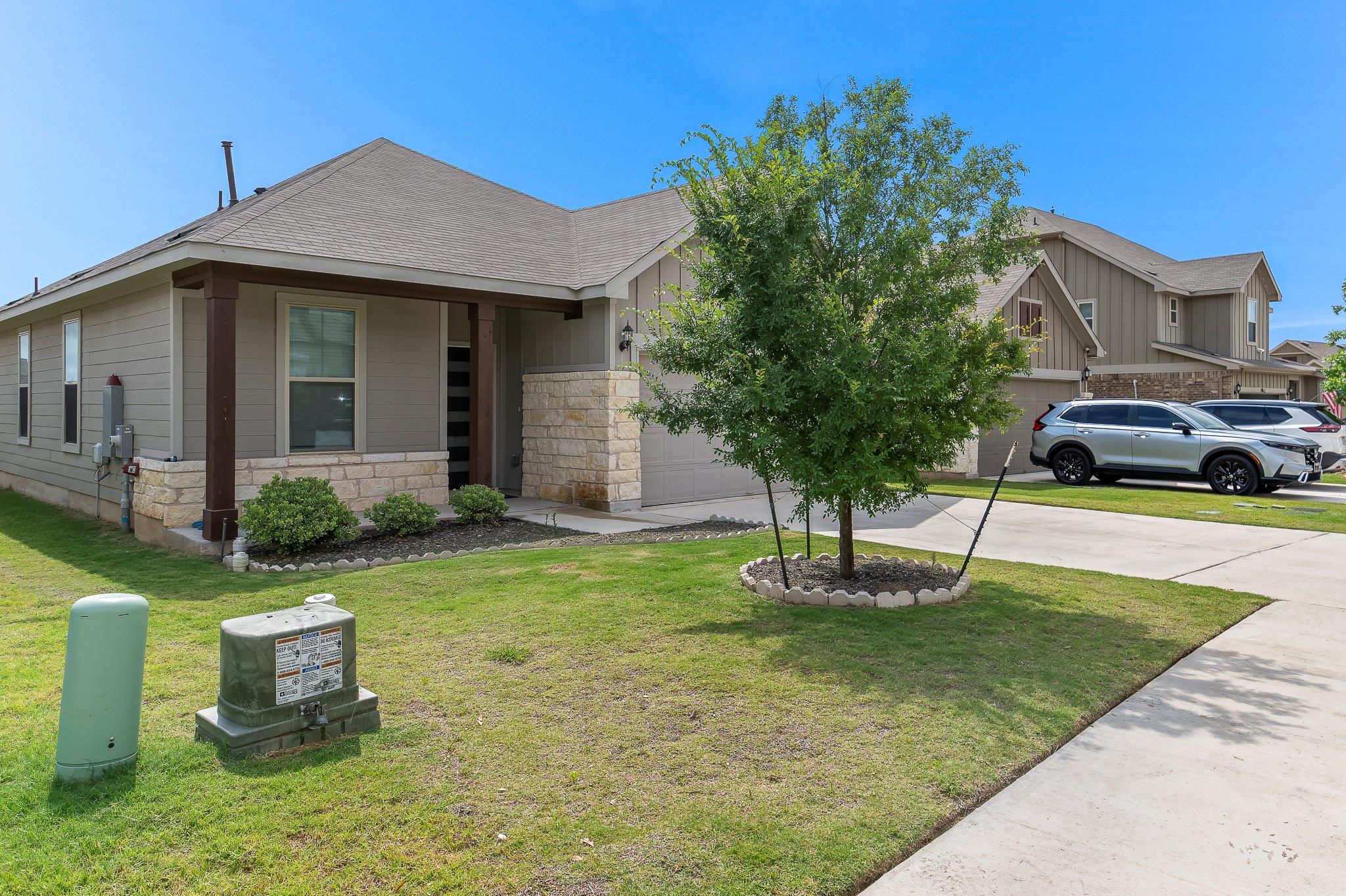 469 Grace Lilly DR