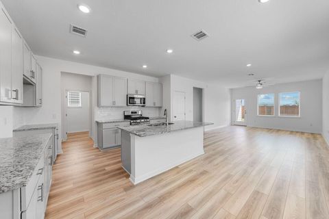 Tiny photo for 6017 Alfred Acres DR, Del Valle, TX 78617 (MLS # 5410341)