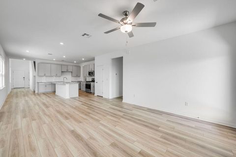 Tiny photo for 6017 Alfred Acres DR, Del Valle, TX 78617 (MLS # 5410341)