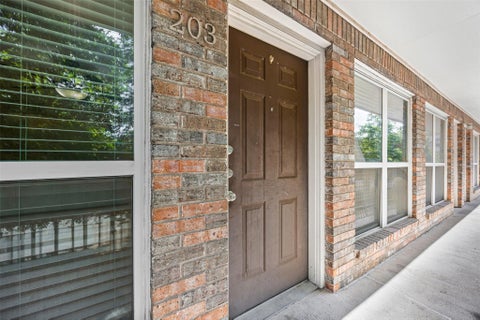 Photo of 2220 Leon ST #203, Austin, TX 78705 (MLS # 7487288)