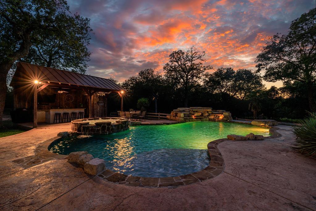 10030 E. Us Highway 290